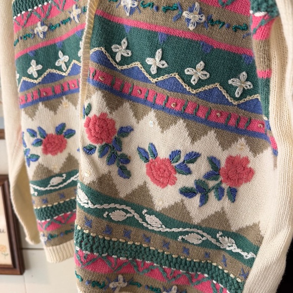 Vintage Napa Valley Petites Floral Embroidered Cardigan Grandma Cozy Medium - Picture 8 of 9